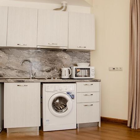 D&H Group Appartement Jerevan Buitenkant foto